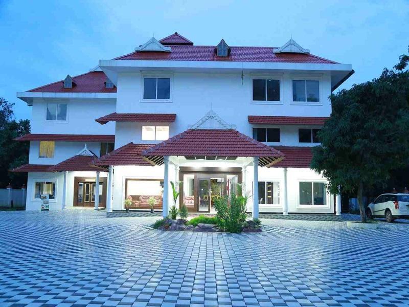 מלון Alappuzha Thachaparambil Residency מראה חיצוני תמונה